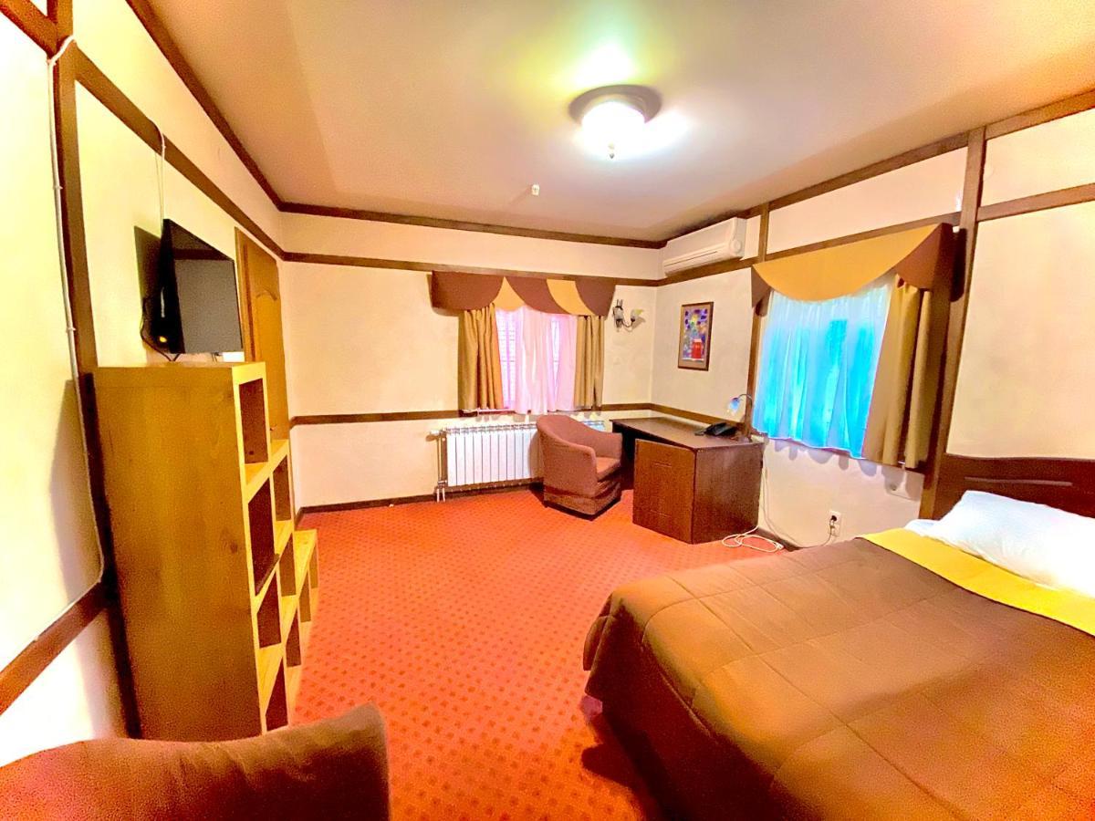 Hotel Complex Bahus Uzhhorod Luaran gambar
